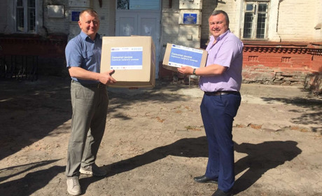 Білопільська ОТГ отримала «Скриньку здоров’я» для подолання COVID-19