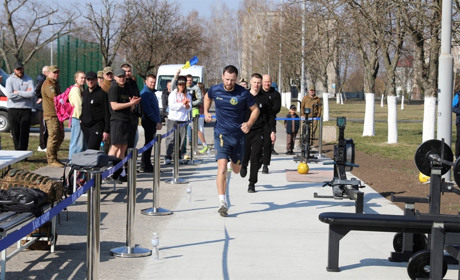 «Міць нескорених»: у Нетішині відбувся відкритий Кубок ХАЕС з кросфіту серед учасників бойових дій