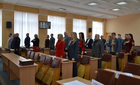 Сьома сесія Вараської райради: перша річниця діяльності і буденні питання