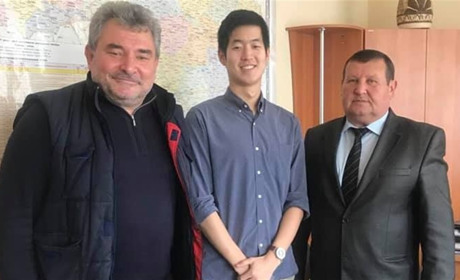 Волонтер із США житиме в Новій Каховці два роки