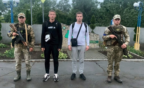 На Волині затримали двох ухилянтів із Черкащини, які пішки йшли у Польщу