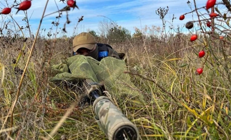 ЗСУ вдарили по базі окупантів, росіяни мінують берегову лінію Дніпра: хроніка 25 жовтня