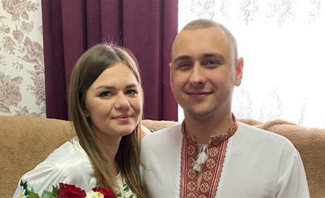 Війна з росіянами забрала у воїна-поліщука ноги але дала кохання