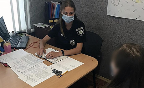 Дворічна дитина перевернула на себе відро з окропом, а через два тижні померла в лікарні