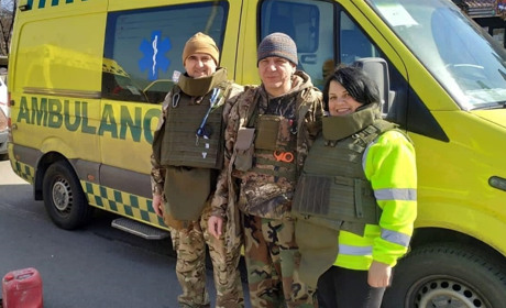 «Окупанти кинули гранату дітям під ноги. Ніхто не вижив». Як працюють медики-волонтери ПДМШ