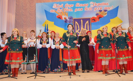 Яскраве і барвисте свято для педагогів району