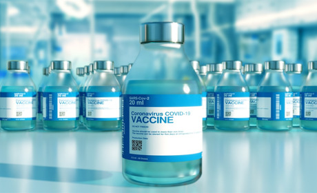 В Україні затвердили план вакцинації від COVID-19. Вона має стартувати у лютому: хто буде першим