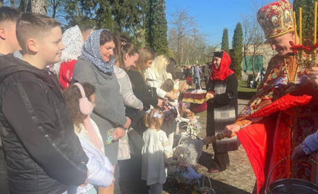 У Старокостянтинові освятили паски: як це було