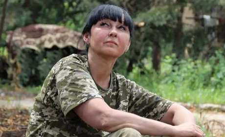 "Наш оберіг": воїни "тридцятки" розповідають про волонтерку Юлію Толмачову