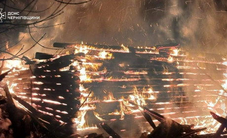 РФ атакувала чотири громади Чернігівщини: поранені цивільні, пошкоджено інфраструктуру