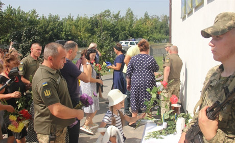 В Іванові відкрили меморіальні дошки загиблим землякам