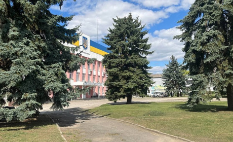 Роботи в селах, реконструкція площі та підтримка ЗСУ: відповіді міськради на запит журналістів