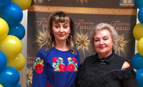 Лозівських освітянок нагородили орденами "Гордість нації"