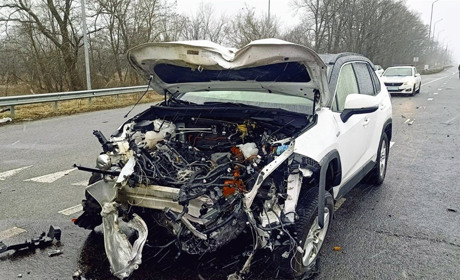 На Звягельщині розшукують свідків автомобільної аварії на трасі Київ-Чоп