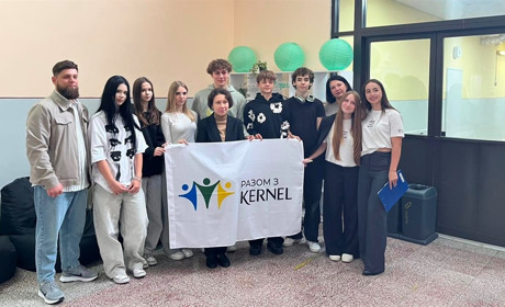 У Старокостянтинівському НВК відкрили простір відпочинку та екологічної свідомості “Eco Chill Zone”