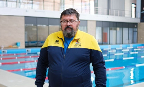 У Запоріжжі для ветеранів, їхніх родин та дітей проводять безкоштовні тренування з плавання