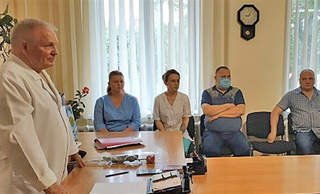Главврач из Приморска Евгений  Гогунский умеет быть верным своей земле и своему делу - спасать людей