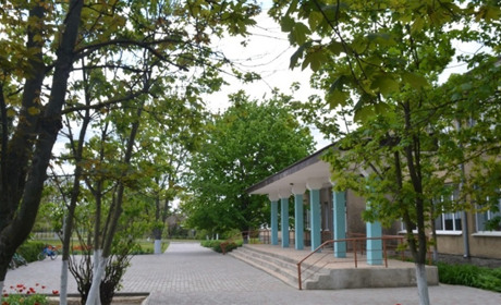 Учні 9 класів зможуть закінчити школу у своєму закладі — МОН готує рішення