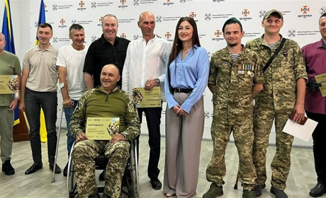 Четверо золотоніських ветеранів отримали житло