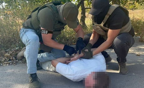 У Херсоні ліквідували групу шпигунів, які наводили ракети