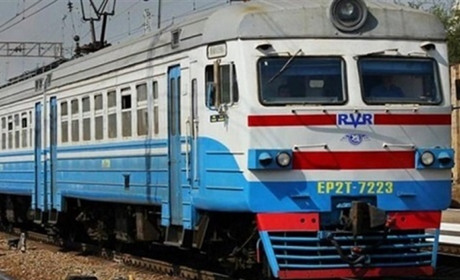 Відновлюють рух електричок: розклад руху по станціях Калинівщини