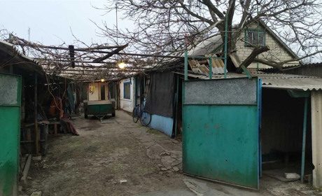 У Дмитрівці чоловік забив до смерті жінку: у скоєному зізнався не одразу