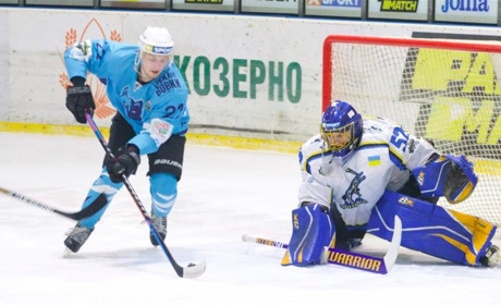 Останній матч року: херсонський «Дніпро» вдома обіграв «Крижаних Вовків»