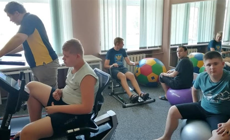 Допомога - поруч