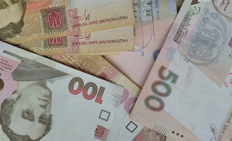 Старі гривні мінятимуть на нові