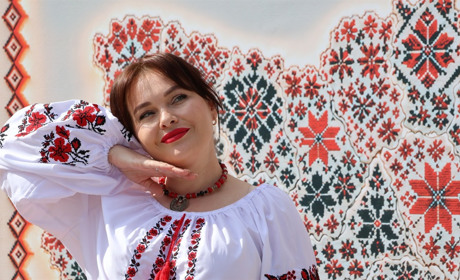 У вишиванках на роботі, навчанні й вдома: добірка фото із соцмереж південноукраїнців