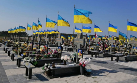У громадах на Сарненщині продовжують облаштовувати Алеї Героїв