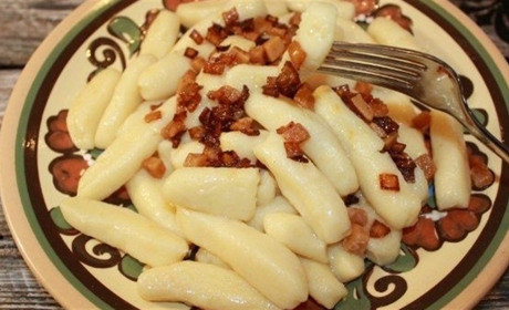 Рецепт дня: палюшки з картоплі зі шкварками