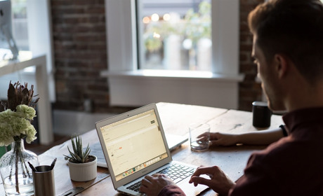 Сватівчани з інвалідністю можуть безкоштовно вивчитися і отримати роботу в IT-компаніях України