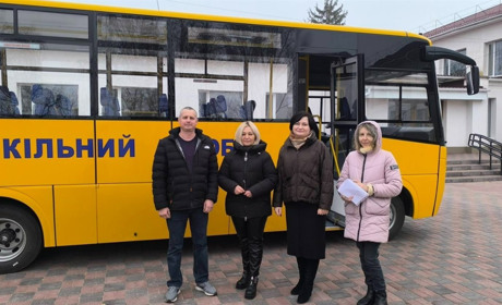 Новий шкільний автобус для Дмитрівського ліцею: спільна інвестиція у майбутнє громади