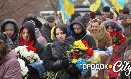 Непоправна втрата: Сатанів віддав останню шану радіотелефоністу Володимиру Кузнецу