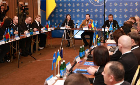 Зустріч керівників області та громад. У Хмельницькому відбувся Конгрес місцевих та регіональних влад