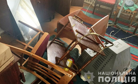 На лаві підсудних: учасники злочинної групи побили та пограбували чоловіка на Сарненщині