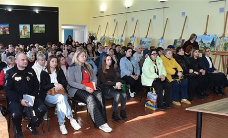 Новини воєнного часу. Старокостянтинівщина. Змагання, обласна премія, зустріч та презентація