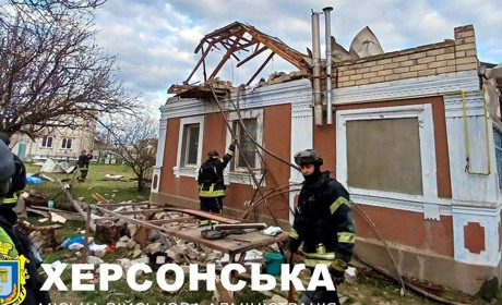 На Херсонщині армія рф завдала ударів по житловим будинкам, критичній та соціальній інфраструктурі