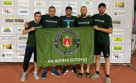 Ветерани "Сильні Переяслава" змагалися в Кропивницькому: Богдан Бутович виборов бронзу
