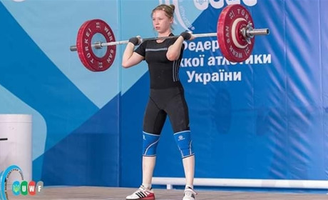 Попаснянки здобувають нові перемоги на чемпіонатах України та світу