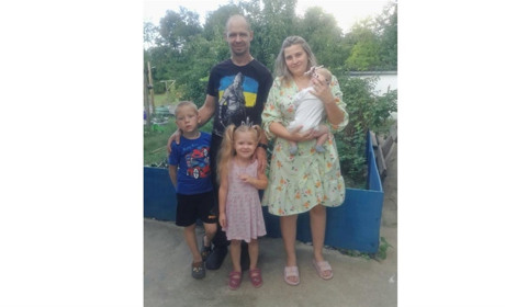 У сім’ї фронтовика Максима Форуженка з Бобрика Другого поповнення - уже охрестили донечку Мію