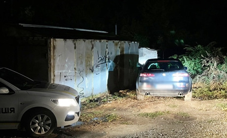 На Житомирщині поліцейські звільнили заручника та затримали викрадачів, які вимагали неіснуючий борг