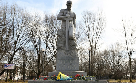 У Ніжині відзначили День українського добровольця