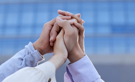 Домашнее насилие: как пострадавшим помогают волонтеры