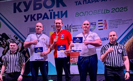 Працівник Хмельницької АЕС Олег Жох став переможцем Кубка України з армрестлінгу