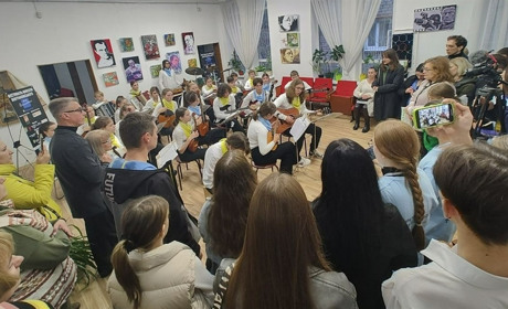 «Обмін неймовірною енергетикою»: Алла та Андрій Скакуни стали амбасадорами Вінграновський ART FEST