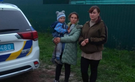 Пішла в ліс по гриби, а знайшла трирічного хлопчика: у Жмеринці загубилася дитина