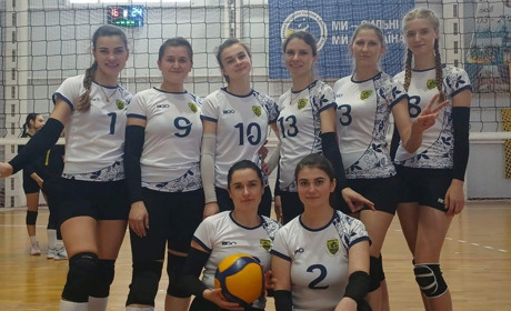 «Поличанка» виграла групу Б: впевнена перемога і курс на півфінал