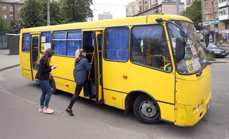 Тепер щосуботи Городком курсуватиме додатковий автобусний рейс. О котрій годині й в якому напрямку